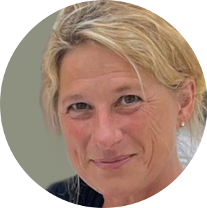 Dr Mariele Evers